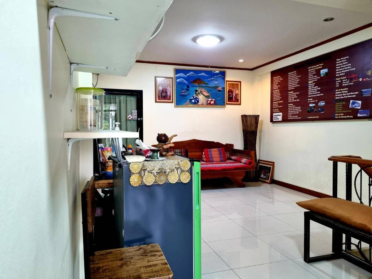 T2B Hostel Chiang Mai Buitenkant foto