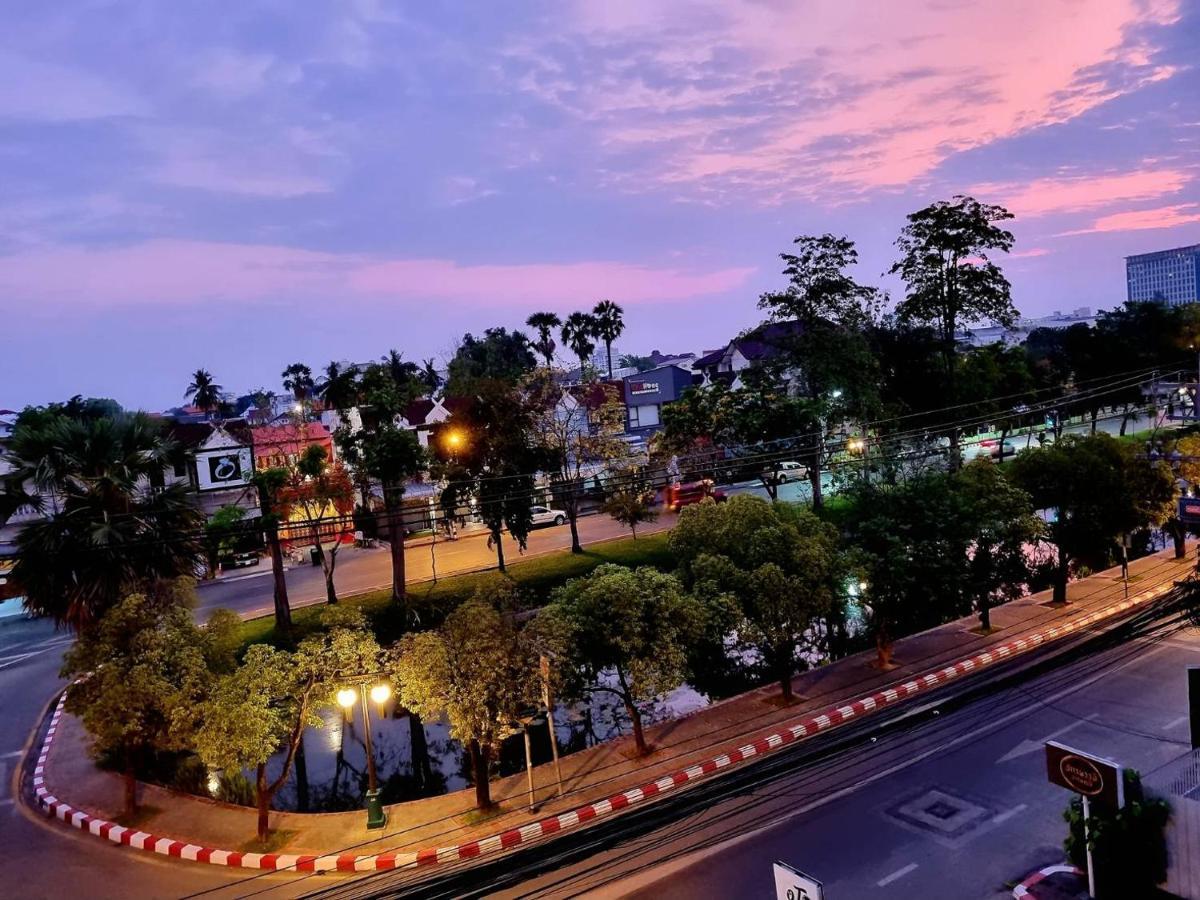 T2B Hostel Chiang Mai Buitenkant foto