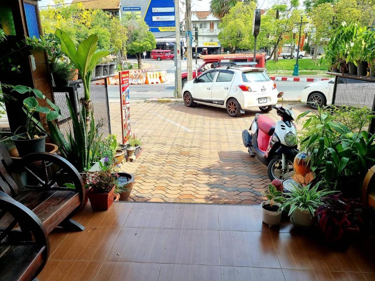 T2B Hostel Chiang Mai Buitenkant foto